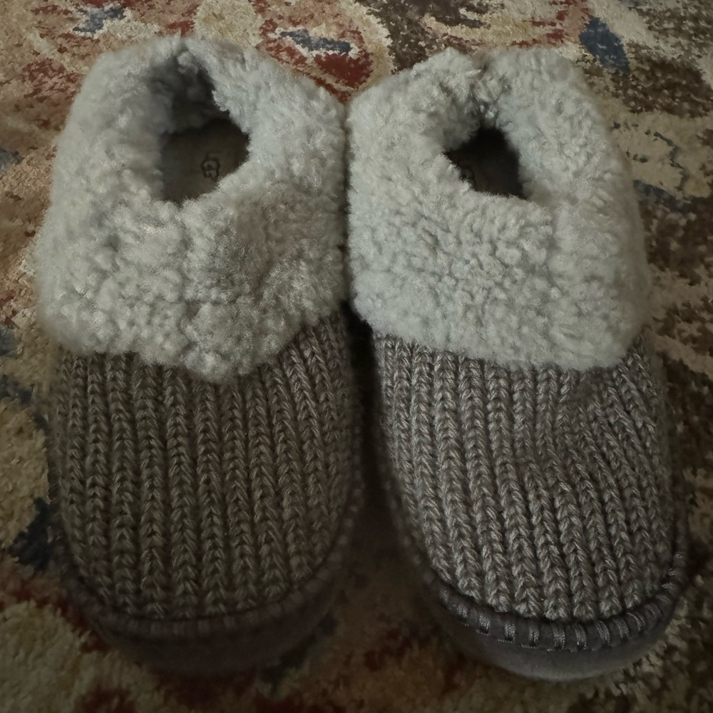 Ugg slippers